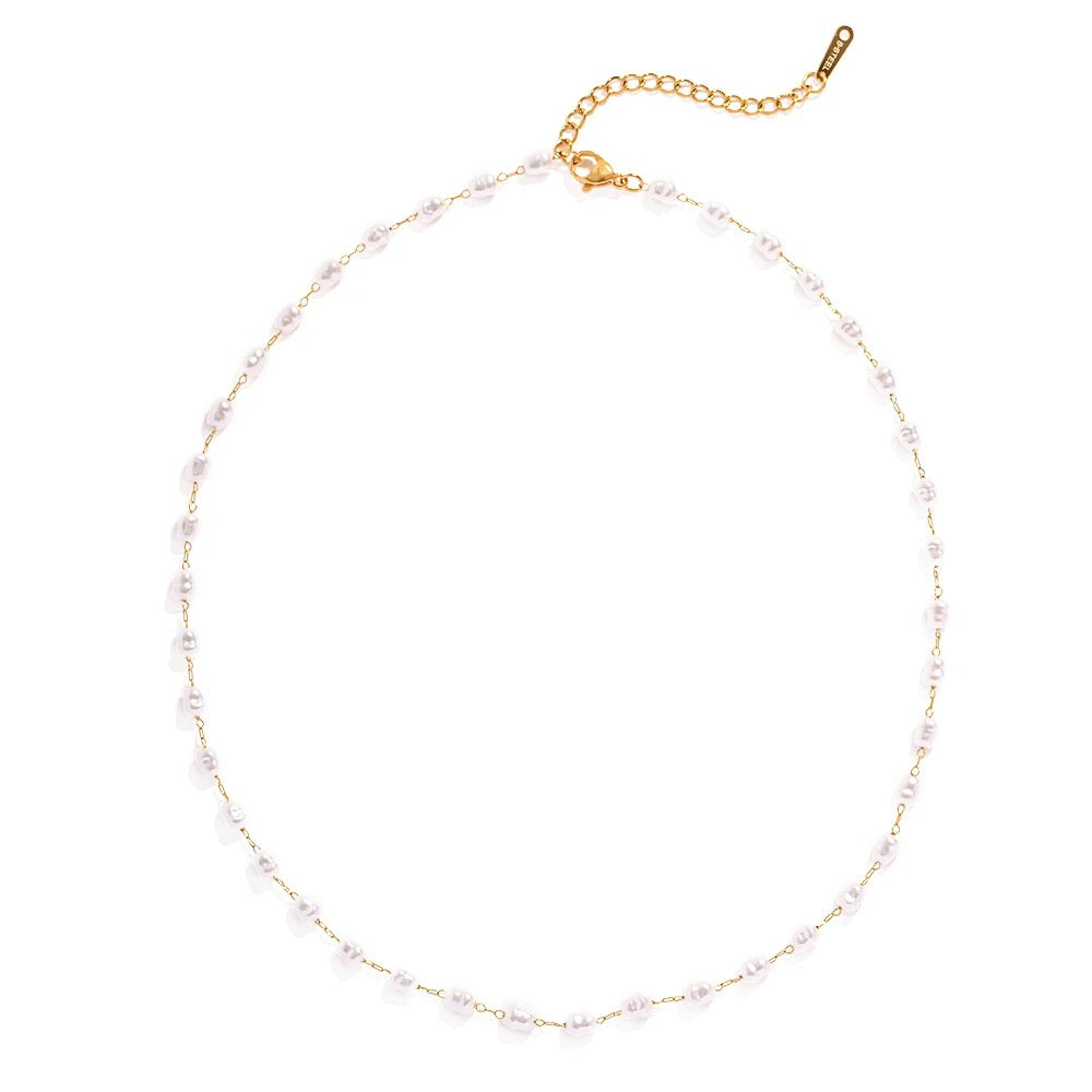 Small Pearls Necklace