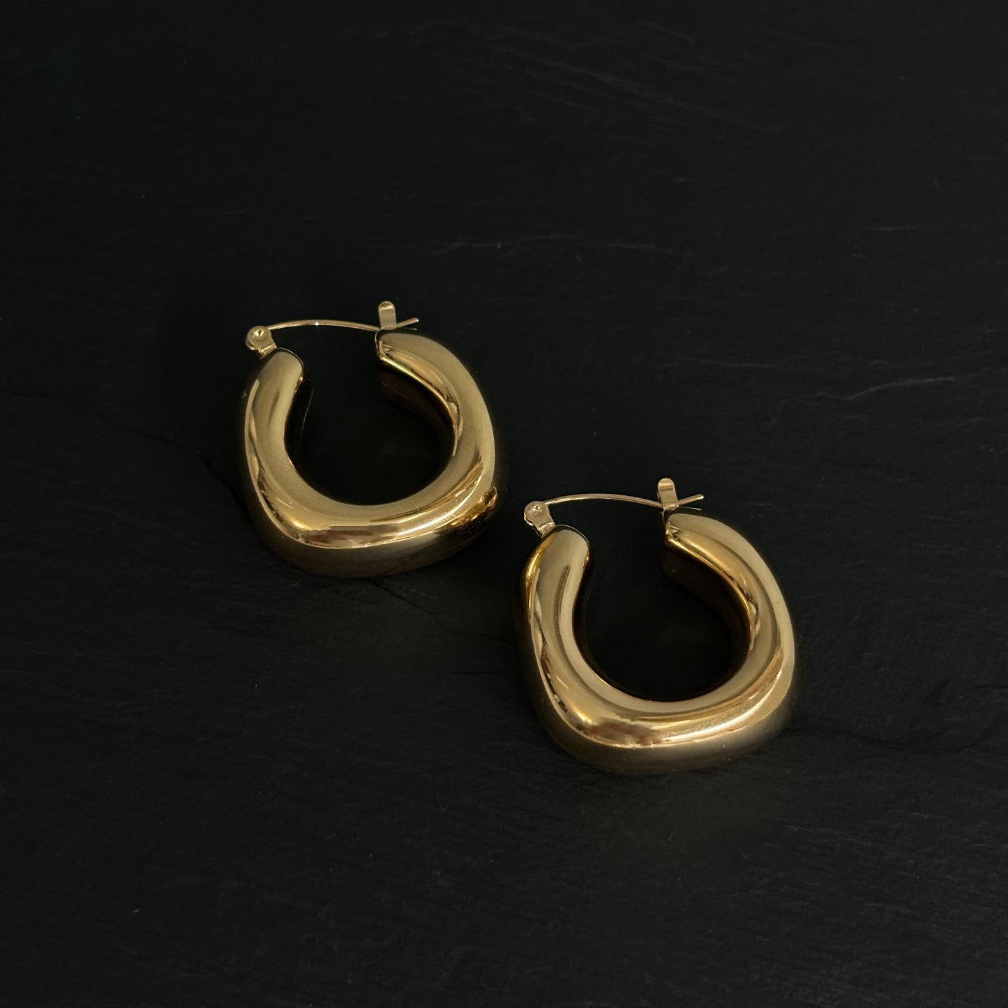 Round Square Hoops