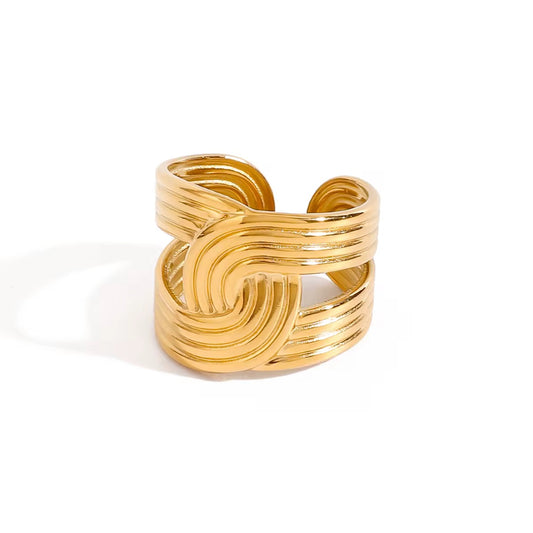 Twisted Ribbed Ring