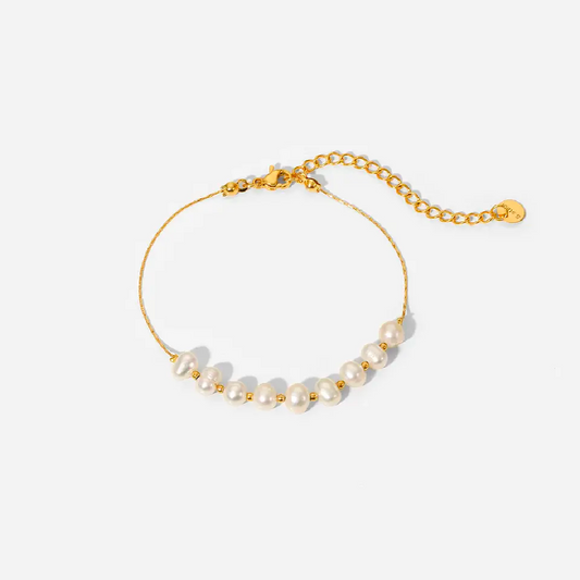 Delicate Pearl Bracelet